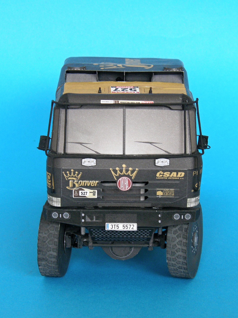Tatra 815 2Z0 R45 12.400 4x4.1 BONVER (Plná velikost v novém okně) Tatra 815 2Z0 R45 12.400 4x4.1 BONVER