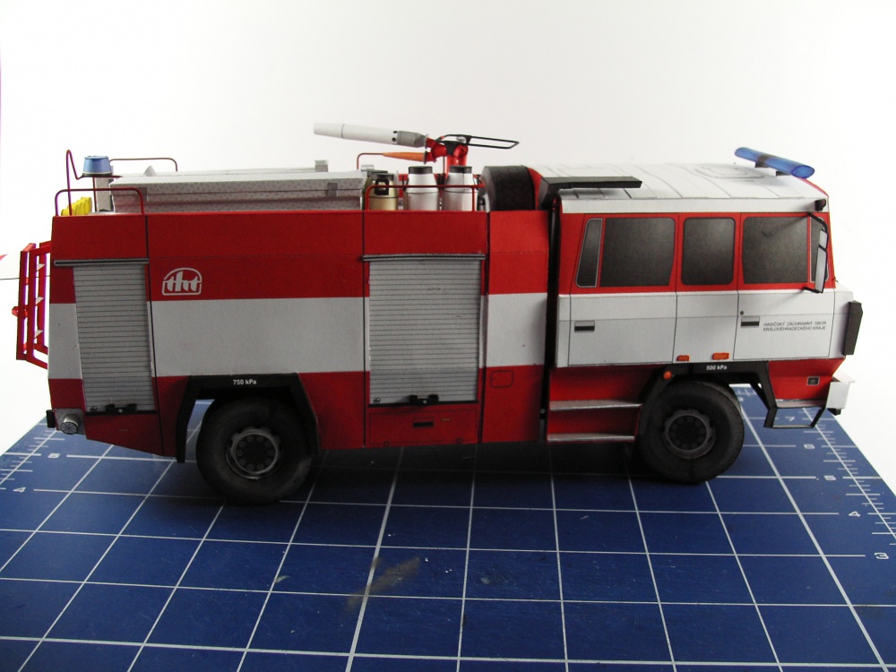 Tatra 815 4x4 CAS K 27 (Plná velikost v novém okně) Tatra 815 4x4 CAS K 27