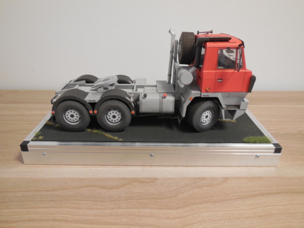 Tatra 815 6x6 NTH (Plná velikost v novém okně) Tatra 815 6x6 NTH