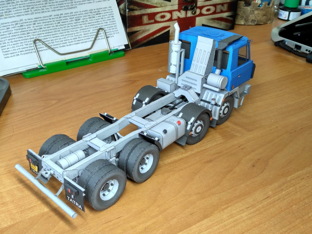 299731