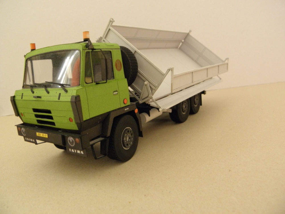 Tatra 815 Agro (Plná velikost v novém okně) Tatra 815 Agro