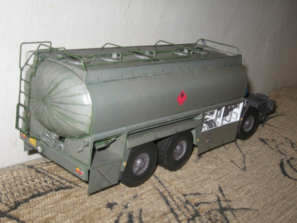 Tatra 815 CA-18 (Plná velikost v novém okně) Tatra 815 CA-18