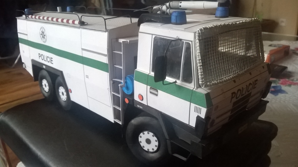 Tatra 815 CAS 6x6 Policie (Plná velikost v novém okně) Tatra 815 CAS 6x6 Policie
