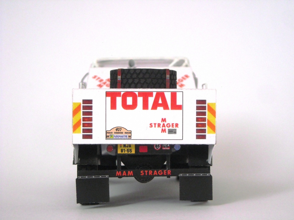Tatra 815 Dakar 1998 - Blekota (Plná velikost v novém okně) Tatra 815 Dakar 1998 - Blekota