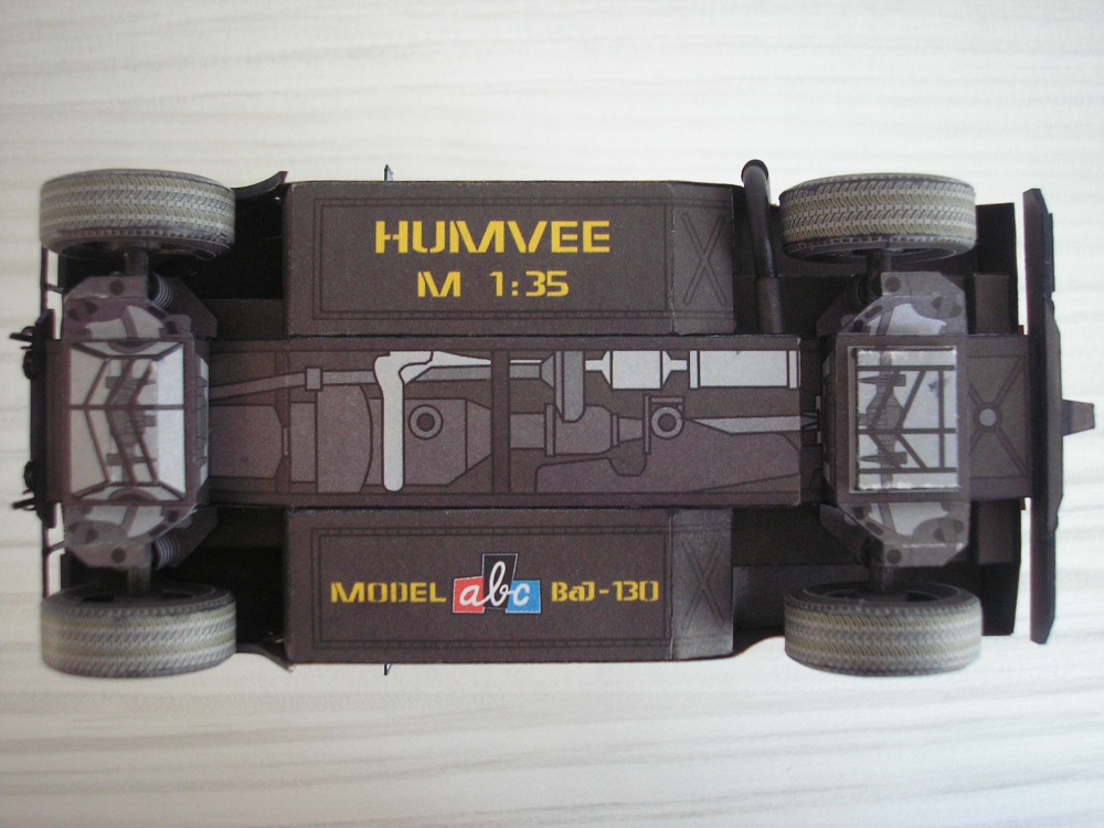Humvee (Plná velikost v novém okně) Humvee