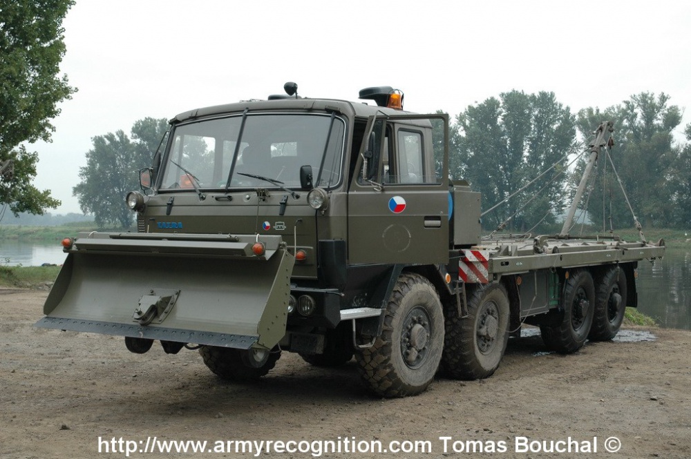Tatra 815 PMS (břehový díl + BZ-T815) (Plná velikost v novém okně) Tatra 815 PMS (břehový díl + BZ-T815)