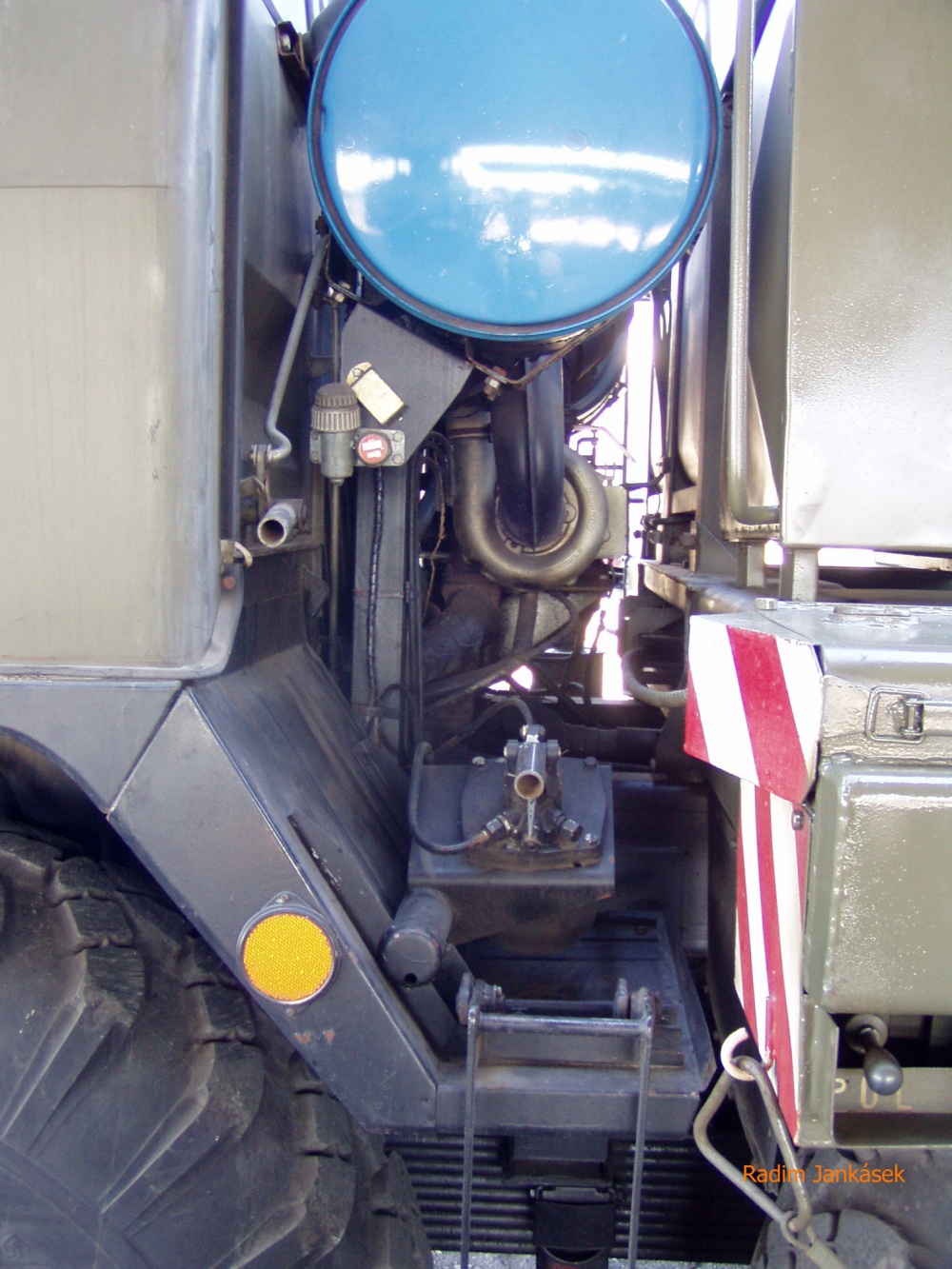 Tatra 815 PMS (s říčním dílem) (Plná velikost v novém okně) Tatra 815 PMS (s říčním dílem)