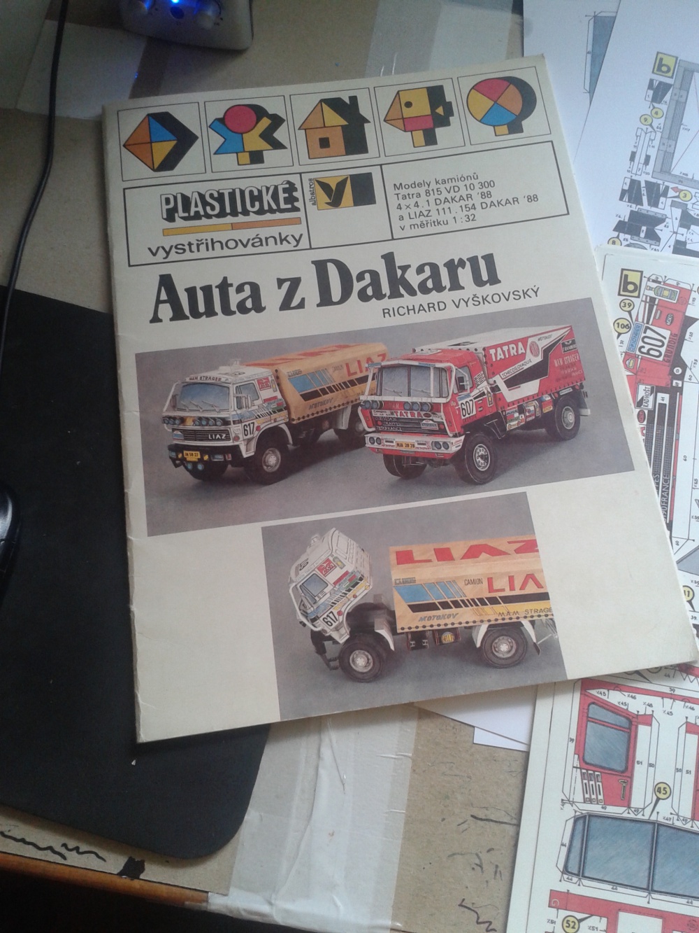 Tatra 815 VD 10 300 4x4 (Plná velikost v novém okně) Tatra 815 VD 10 300 4x4