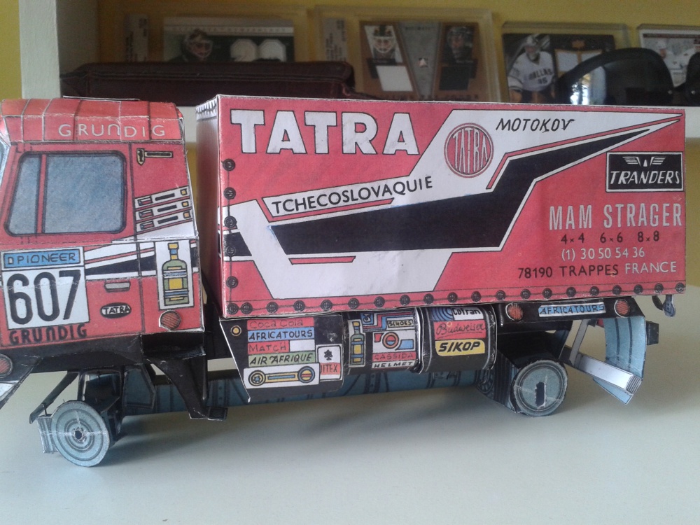 Tatra 815 VD 10 300 4x4 (Plná velikost v novém okně) Tatra 815 VD 10 300 4x4