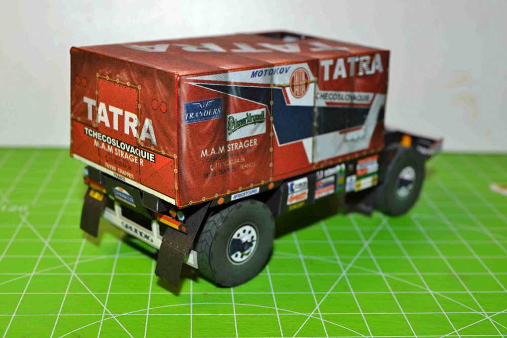 Tatra 815 VD 10 300 4x4.1 1988 (Pln� velikost v nov�m okn�) Tatra 815 VD 10 300 4x4.1 1988
