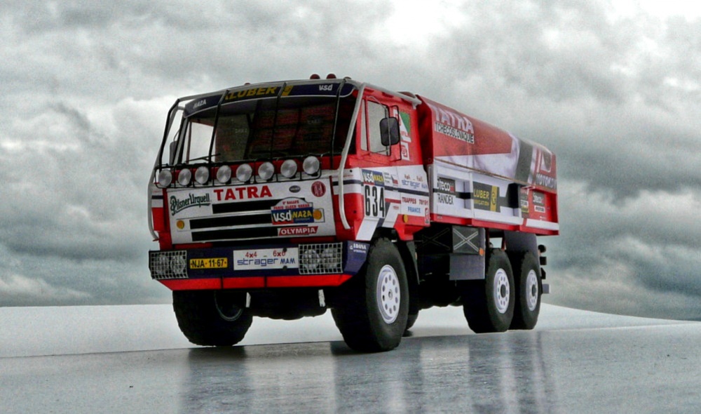 Tatra 815 VD13 350 6x6.1 Dakar 1986 (Plná velikost v novém okně) Tatra 815 VD13 350 6x6.1 Dakar 1986