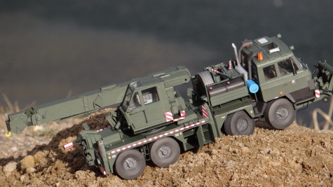 TATRA 815 VP13 32 265 8x8.1R  AV-15