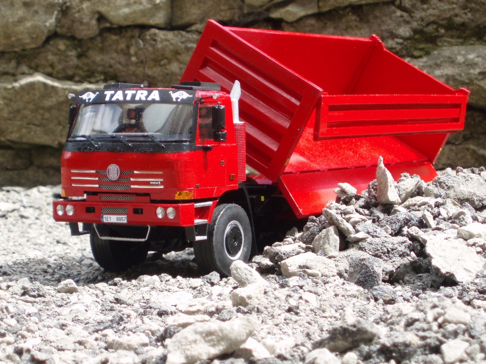 Tatra 8x8/4 (Plná velikost v novém okně) Tatra 8x8/4
