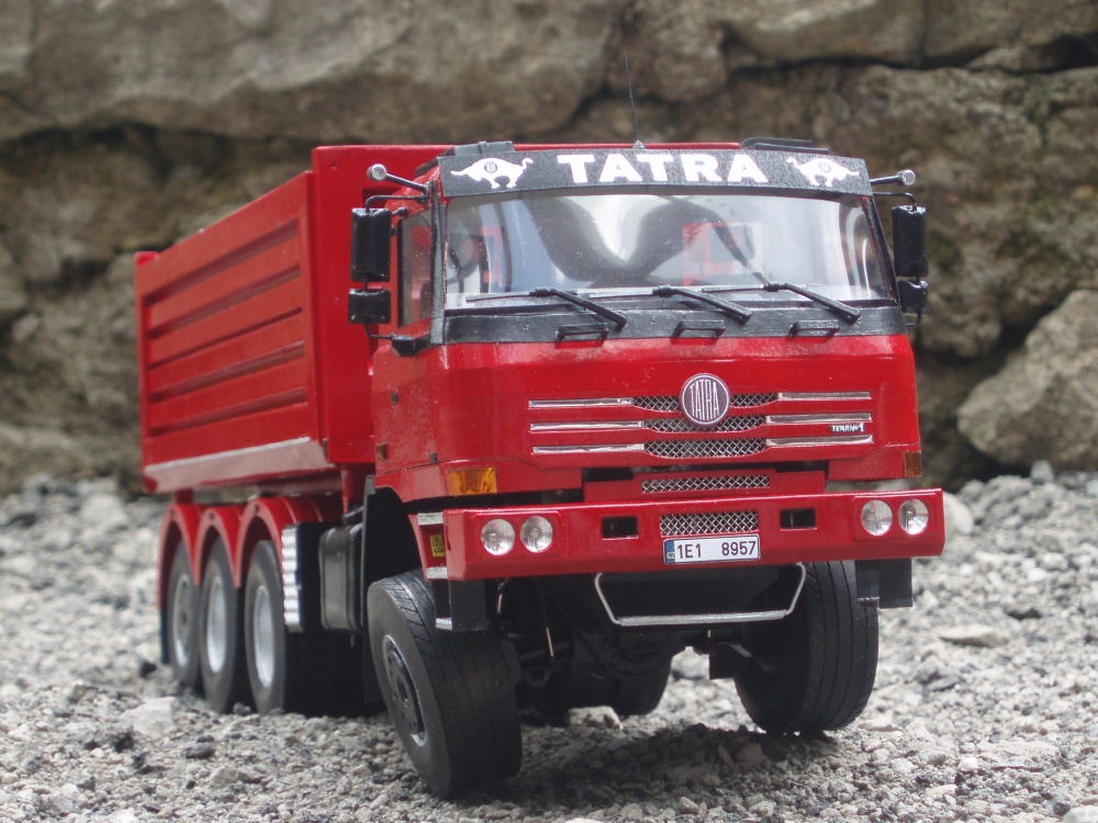 Tatra 8x8/4 (Plná velikost v novém okně) Tatra 8x8/4