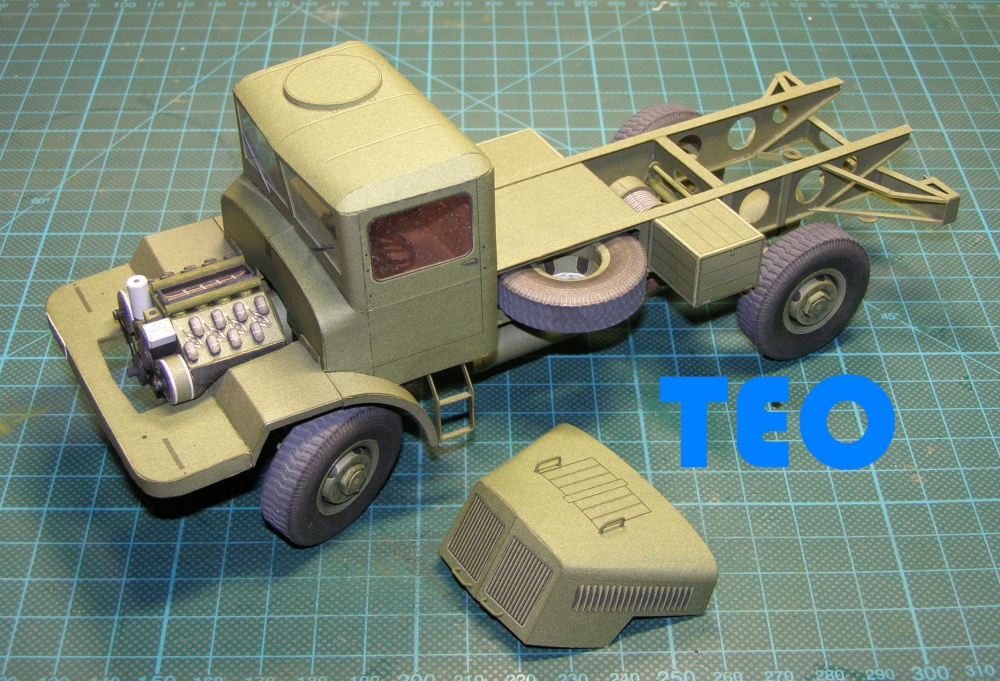 Tatra T-128 (Plná velikost v novém okně) Tatra T-128