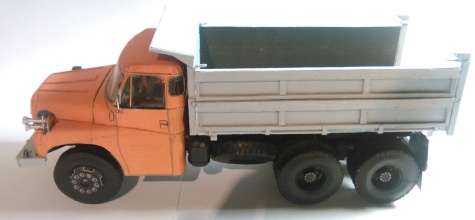TATRA T-148 a T815