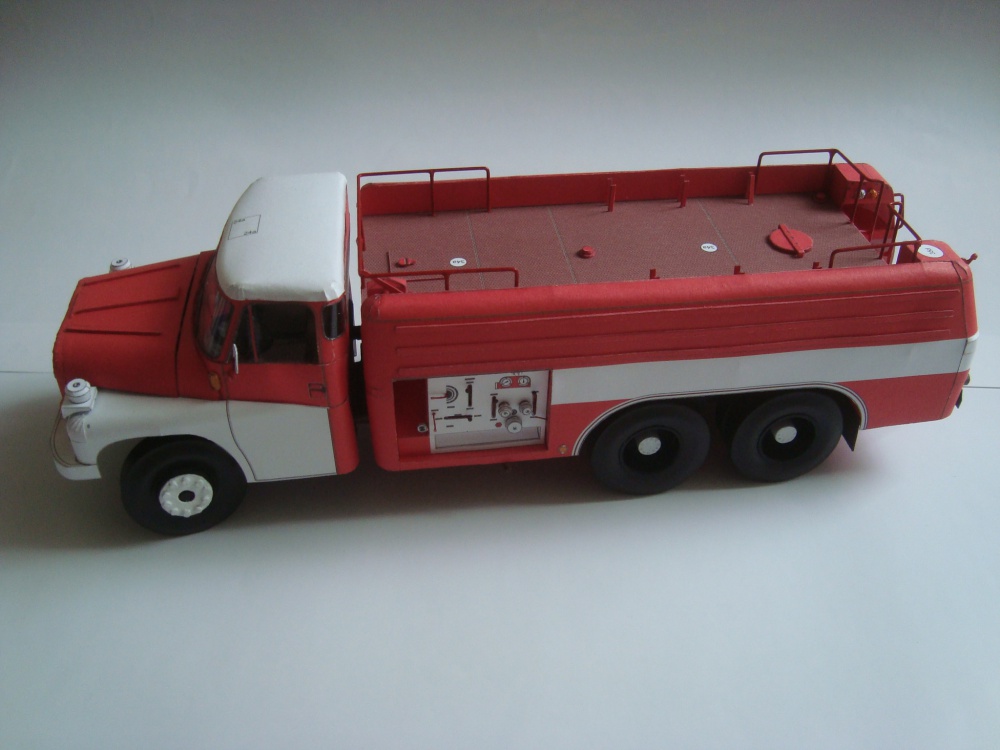 256206