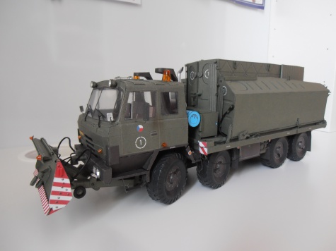 Tatra T815 PMS - s radlicí BZ-T815 a břehovým dílem Tatra T815 PMS - s radlicí BZ-T815 a břehovým dílem