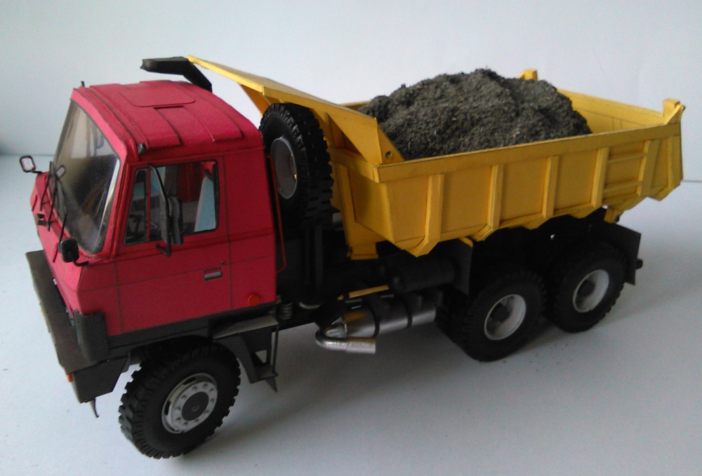 TATRA T815 S1 26 208 6x6.2 (Plná velikost v novém okně) TATRA T815 S1 26 208 6x6.2