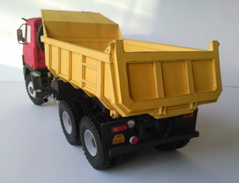 TATRA T815 S1 26 208 6x6.2 (Plná velikost v novém okně) TATRA T815 S1 26 208 6x6.2