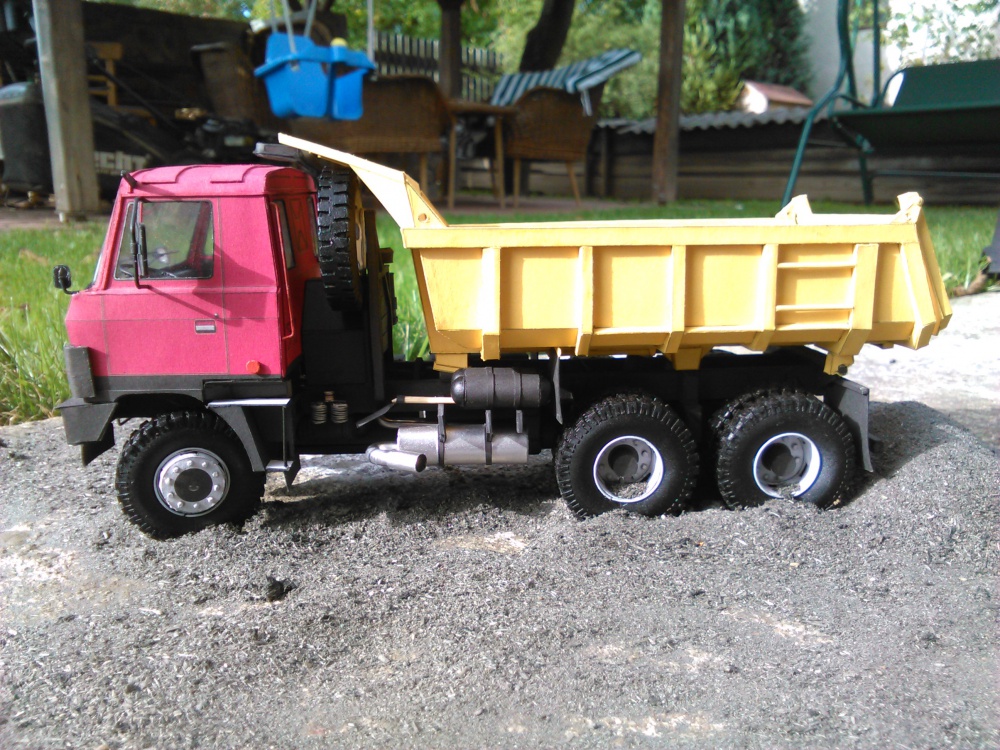 TATRA T815 S1 26 208 6x6.2 (Plná velikost v novém okně) TATRA T815 S1 26 208 6x6.2