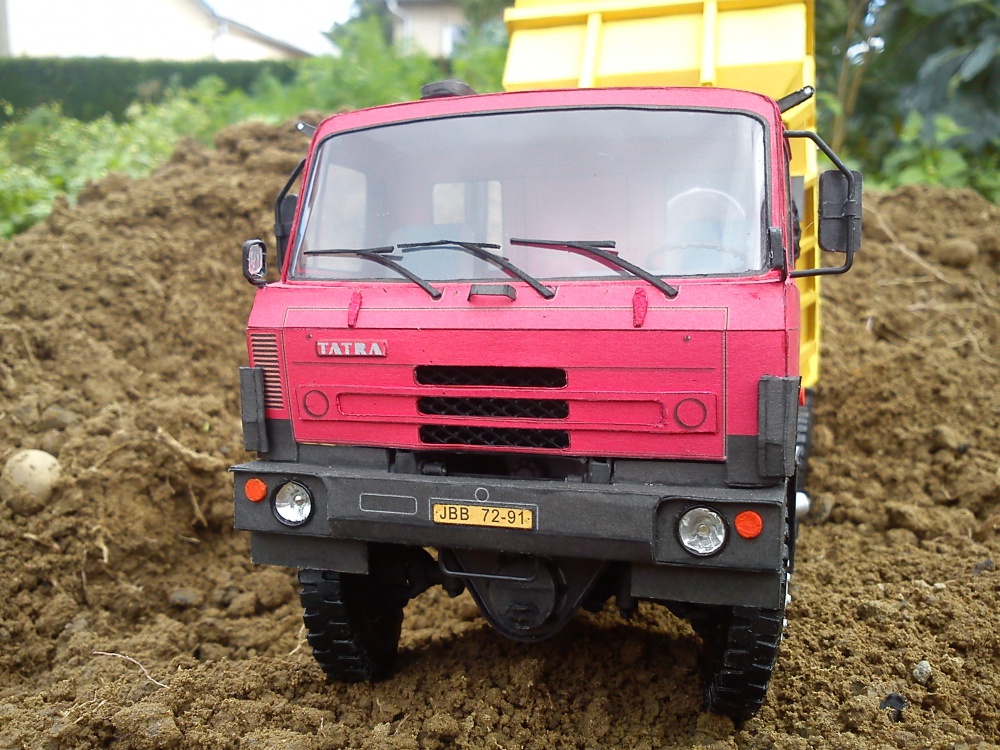 TATRA T815 S1 26 208 6x6.2 (Plná velikost v novém okně) TATRA T815 S1 26 208 6x6.2