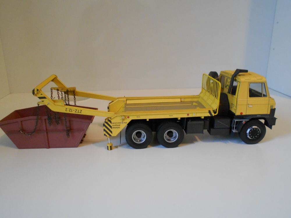 Tatra T815 ZTZ-12.2 - ramenov� naklada�