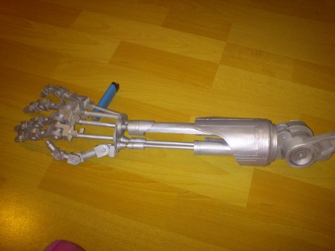 Terminátor Hand T-800 Terminátor Hand T-800