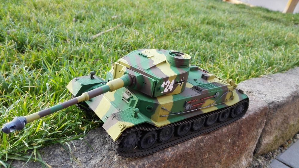 Tiger (P) (Plná velikost v novém okně) Tiger (P)