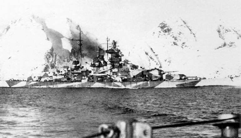 TIRPITZ (Plná velikost v novém okně) TIRPITZ