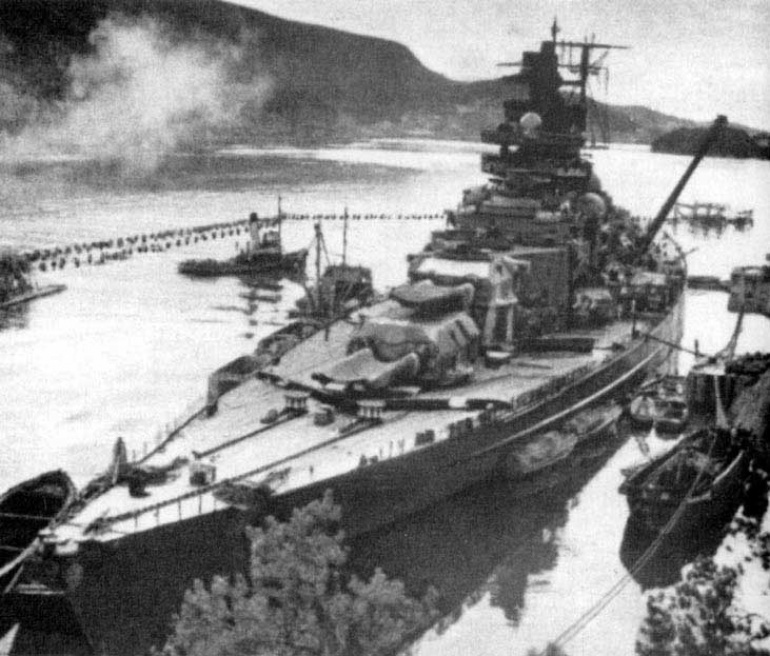 TIRPITZ (Plná velikost v novém okně) TIRPITZ