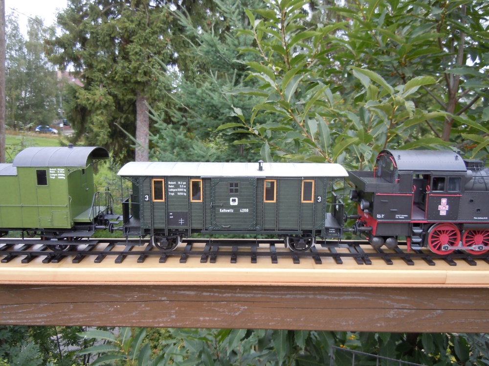 Tkw2 + vagony (Plná velikost v novém okně) Tkw2 + vagony