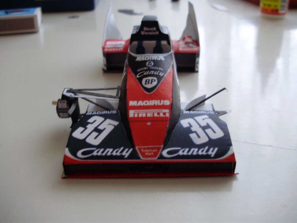 TOLEMAN TG-183B HART , 1983 (Plná velikost v novém okně) TOLEMAN TG-183B HART , 1983