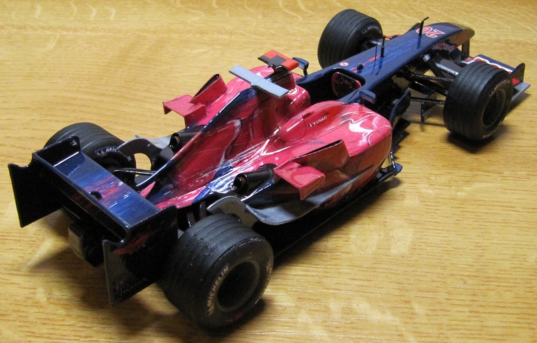 Toro Rosso STR1, Vitantonio Liuzzi, 2006 (Plná velikost v novém okně) Toro Rosso STR1, Vitantonio Liuzzi, 2006