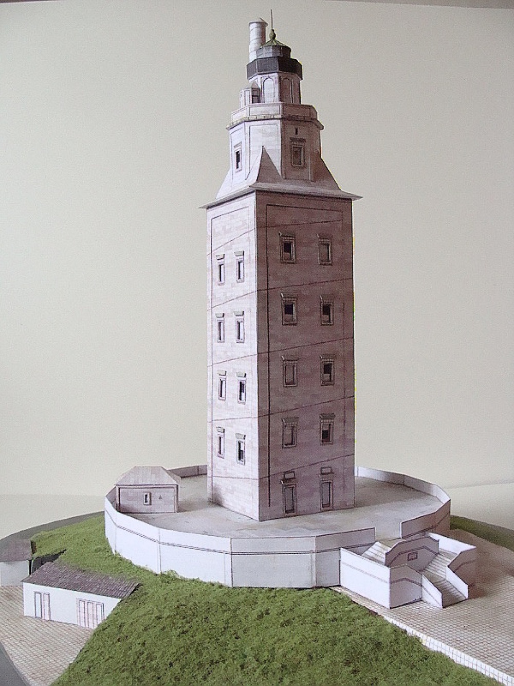 Torre de Hercules (Pln� velikost v nov�m okn�) Torre de Hercules