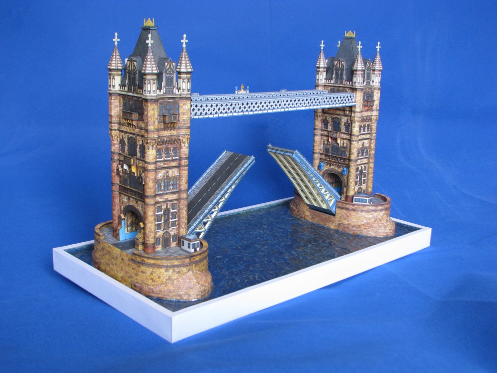 358724
