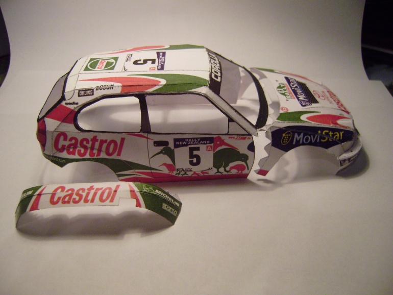 Toyota Corolla WRC1998 (Plná velikost v novém okně) Toyota Corolla WRC1998