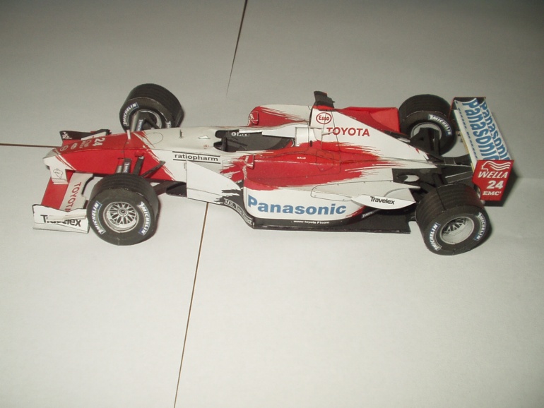 Toyota TF102 (Pln� velikost v nov�m okn�) Toyota TF102
