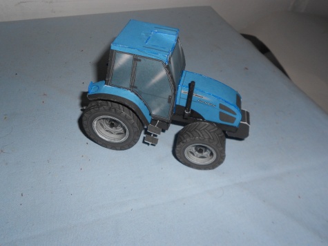 Traktor Landiny Traktor Landiny