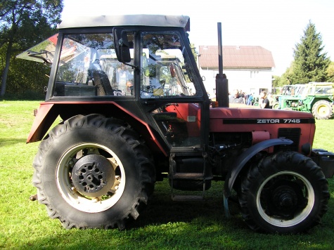 TRAKTOR SRAZ Po��tky 2011