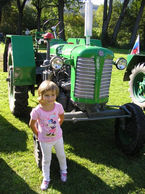 TRAKTOR SRAZ Po��tky 2011