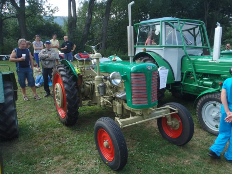 TRAKTOR SRAZ Po��tky 2013