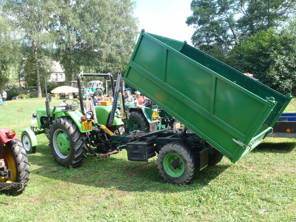 TRAKTOR SRAZ Po��tky 2013