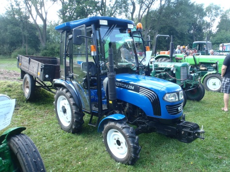 TRAKTOR SRAZ Po��tky 2013