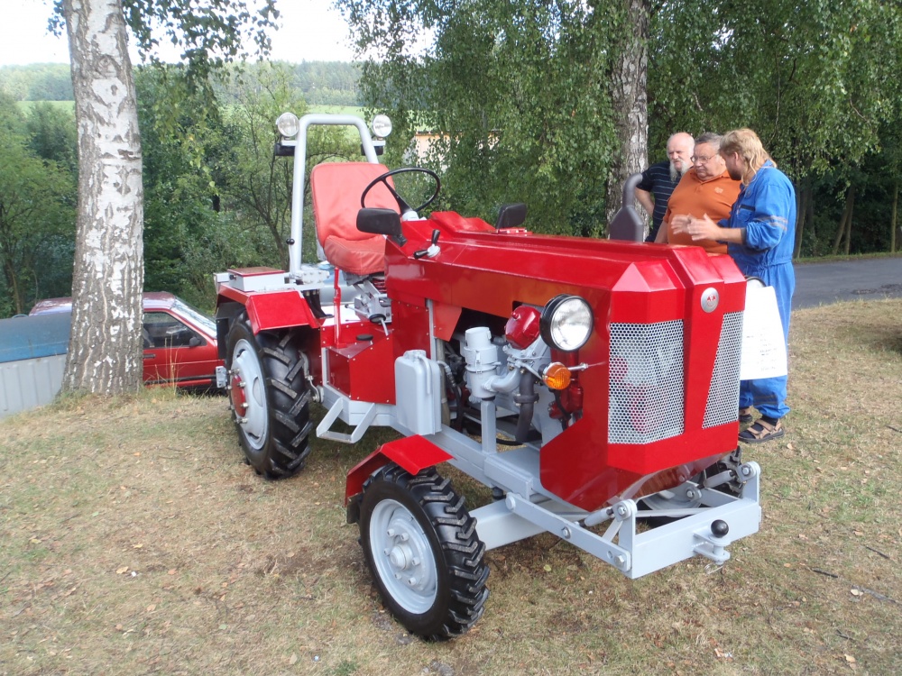 TRAKTOR SRAZ Po��tky 2013