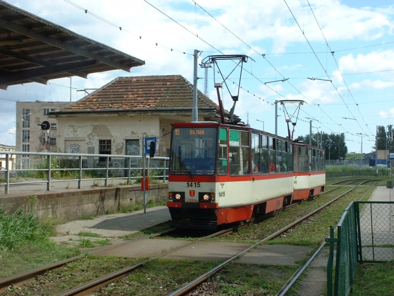 82492