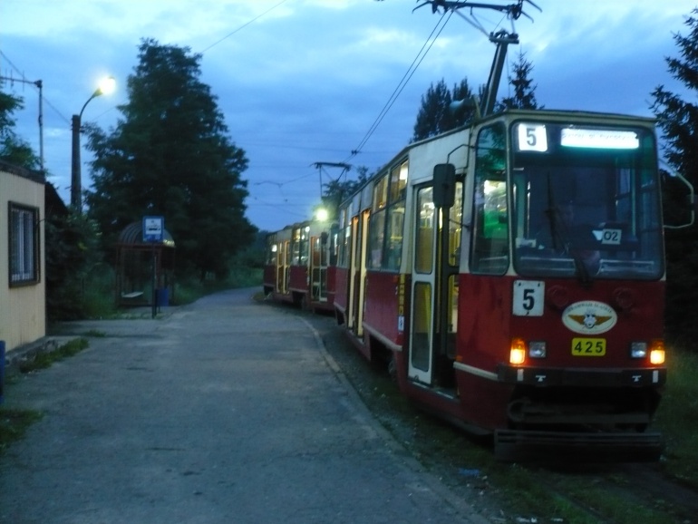 82498