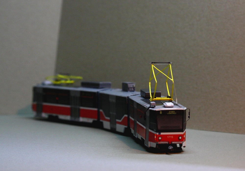 Tramvaje Tatra (T, K a odvozeniny) (Plná velikost v novém okně) Tramvaje Tatra (T, K a odvozeniny)
