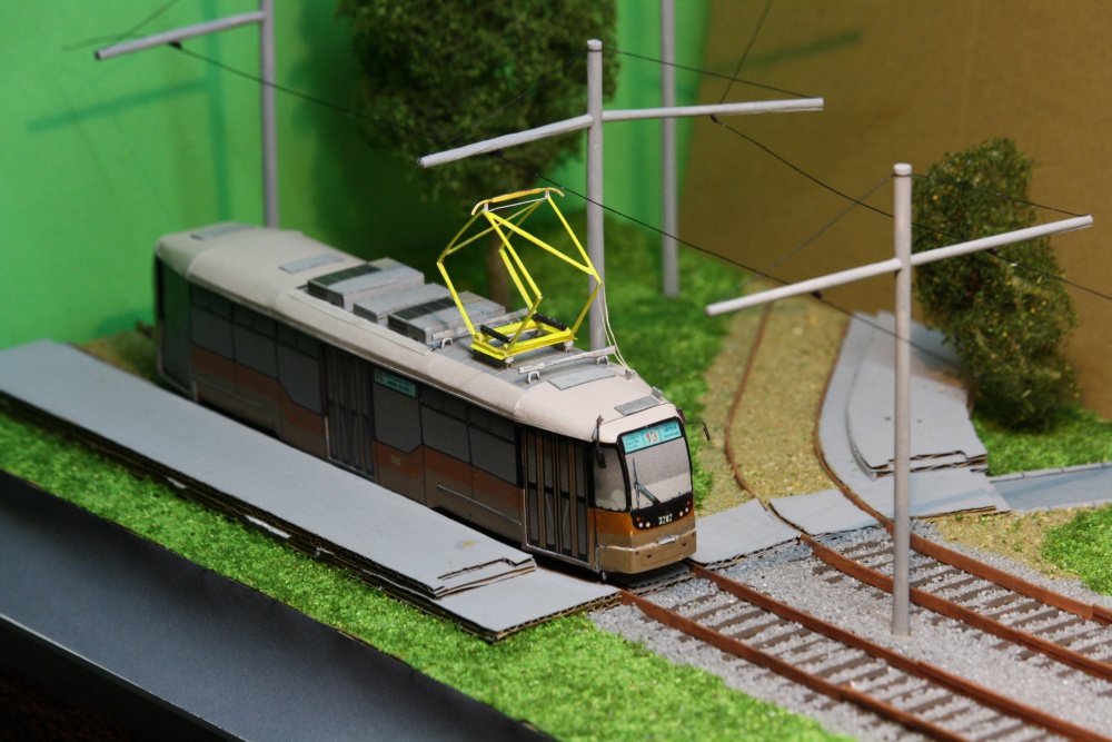 284584