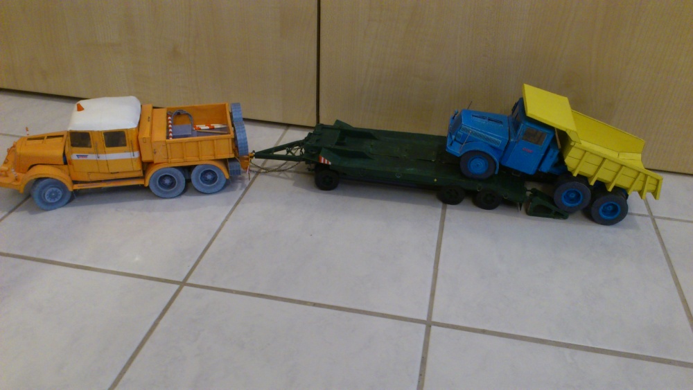 227067